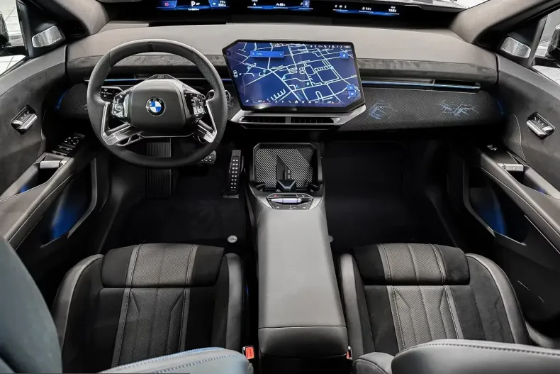 BMW iX3 (Seria X) din 2026 cu 3.000 km - oferta BMW216176 - foto 5