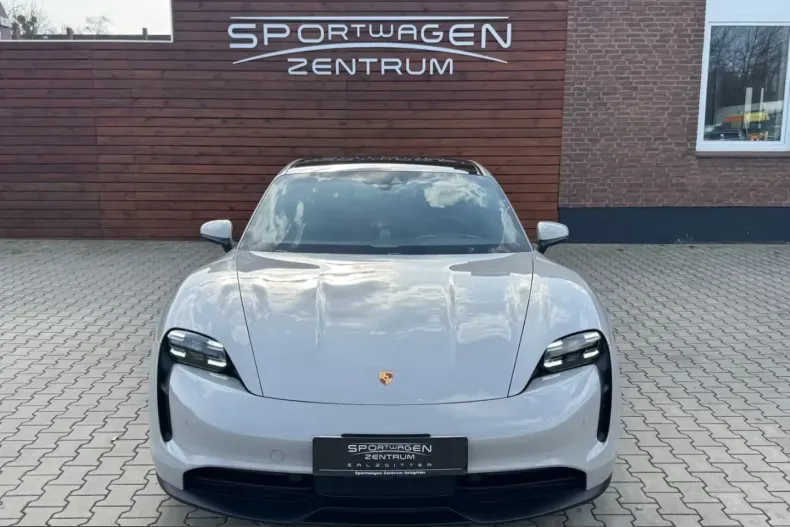 Porsche Taycan din 2026 cu 200 km - oferta POR216178 - foto 4
