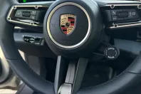 Porsche Taycan din 2026 cu 200 km - oferta POR216178 - foto 14