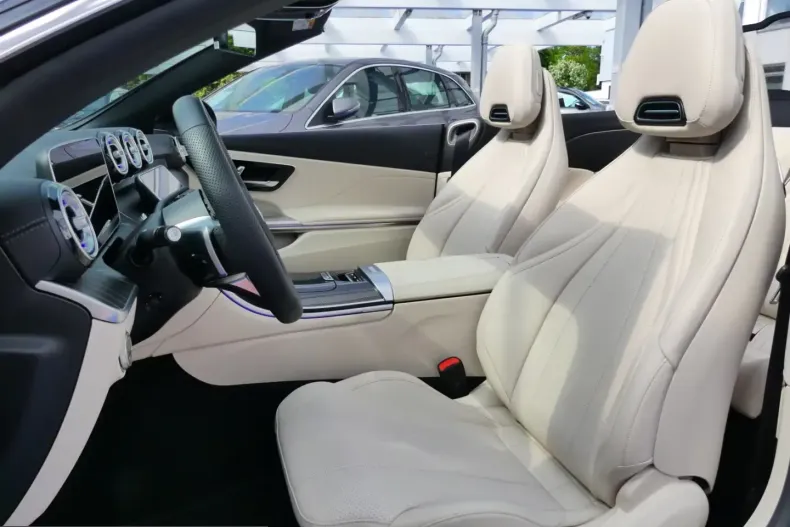 Mercedes-Benz CLE 200 (Clasa CLE) din 2024 cu 10.372 km - oferta MER216182 - foto 11