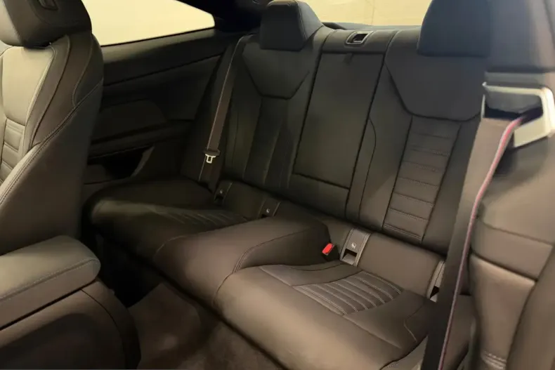 BMW M440i (Seria 4) din 2025 cu 4.200 km - oferta BMW216186 - foto 21
