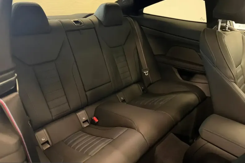 BMW M440i (Seria 4) din 2025 cu 4.200 km - oferta BMW216186 - foto 22