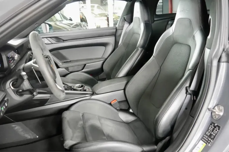 Porsche 911 din 2024 cu 17.900 km - oferta POR216189 - foto 18