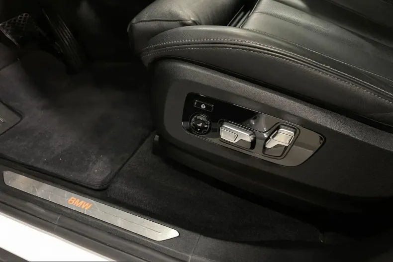 BMW X5 (Seria X) din 2021 cu 86.937 km - oferta BMW216195 - foto 28