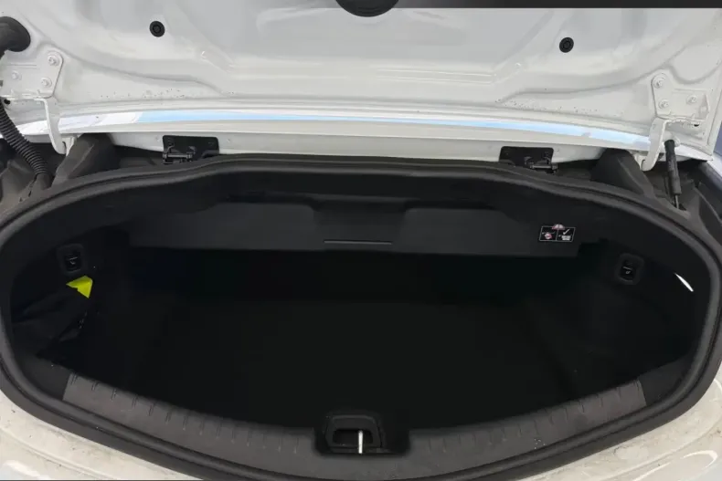 Mercedes-Benz CLE 200 (Clasa CLE) din 2025 cu 38.200 km - oferta MER216198 - foto 12
