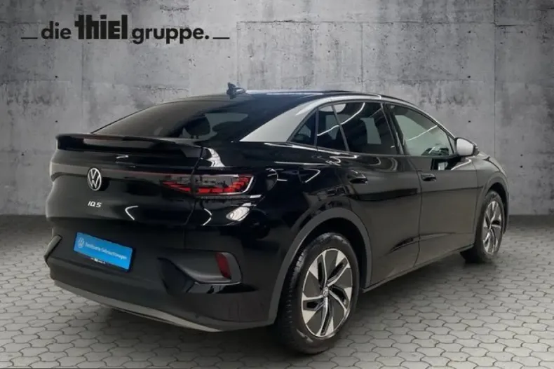 Volkswagen ID.5 din 2025 cu 5.480 km - oferta VOL216207 - foto 3