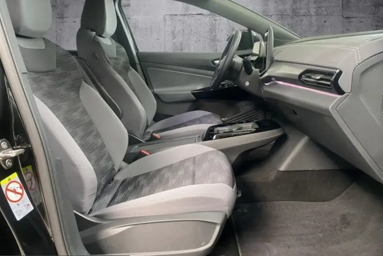 Volkswagen ID.5 din 2025 cu 5.480 km - oferta VOL216207 - foto 8