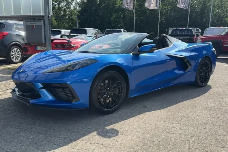 Corvette C8 din 2025 cu 10 km - oferta COR216211 - foto 1