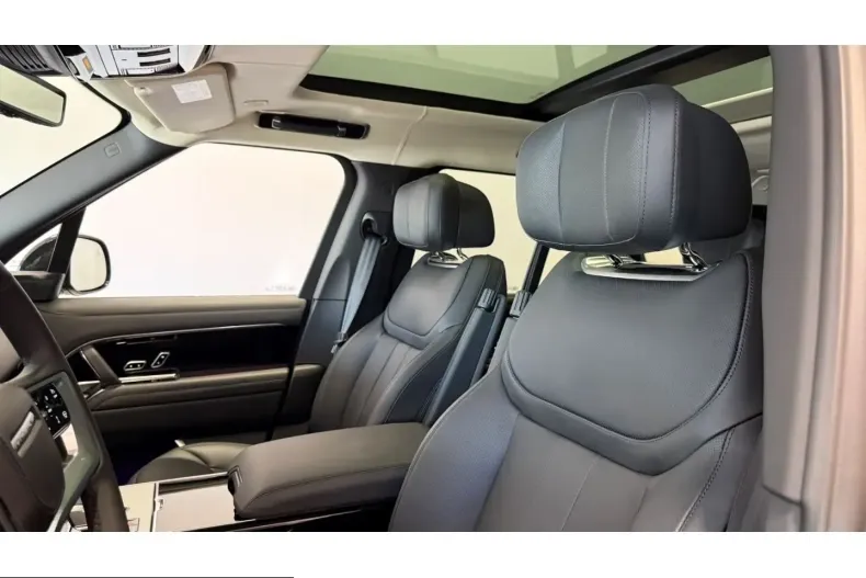 Land Rover Range Rover din 2025 cu 7.200 km - oferta LAN216213 - foto 12