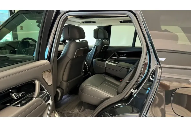 Land Rover Range Rover din 2025 cu 7.200 km - oferta LAN216213 - foto 16