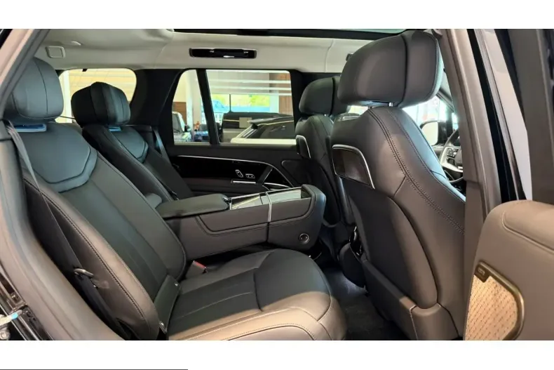 Land Rover Range Rover din 2025 cu 7.200 km - oferta LAN216213 - foto 17