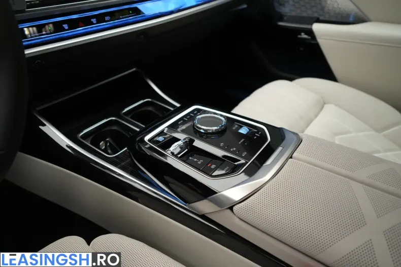 BMW 740 (Seria 7) din 2026 cu 1.244 km - oferta BMW216218 - foto 12