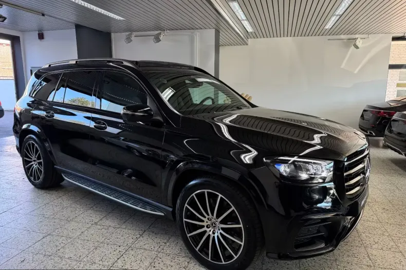 Mercedes-Benz GLS 450 (Clasa GLS) din 2025 cu 7.881 km - oferta MER216219 - foto 1