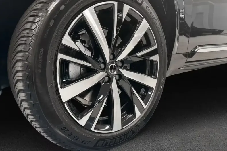 Volvo XC90 din 2025 cu 14.539 km - oferta VOL216224 - foto 7