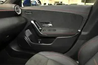 Mercedes-Benz CLA 250 (Clasa CLA) din 2025 cu 13.998 km - oferta MER216237 - foto 12