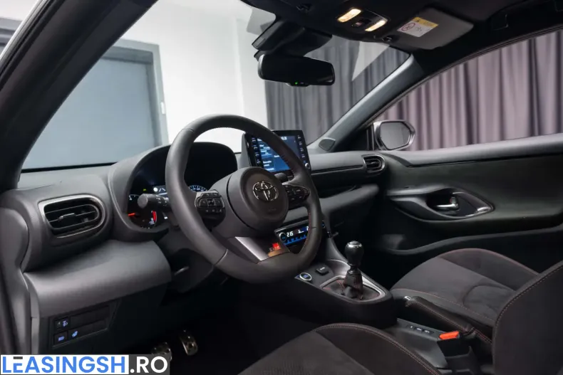 Toyota Yaris din 2024 cu 2.500 km - oferta TOY216240 - foto 13