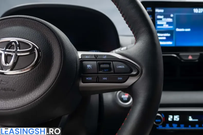 Toyota Yaris din 2024 cu 2.500 km - oferta TOY216240 - foto 24