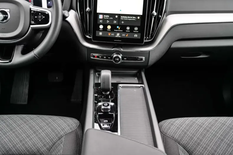 Volvo XC60 din 2025 cu 16.740 km - oferta VOL216242 - foto 16