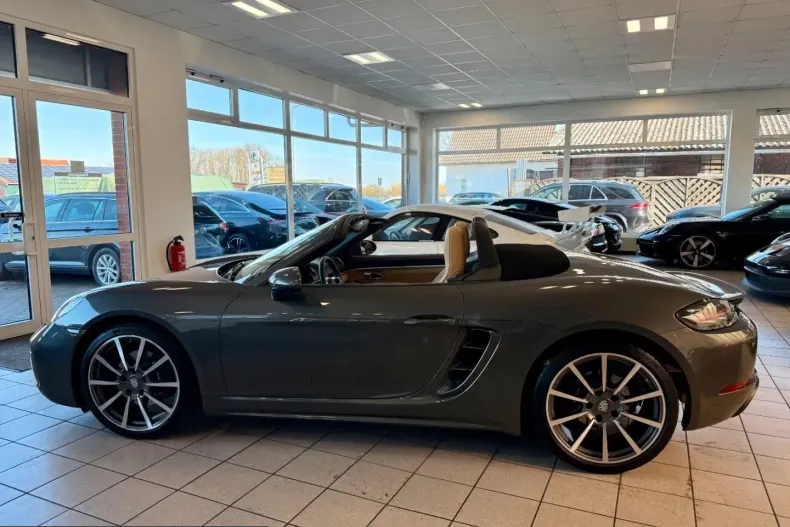 Porsche Boxster din 2021 cu 17.718 km - oferta POR216243 - foto 8