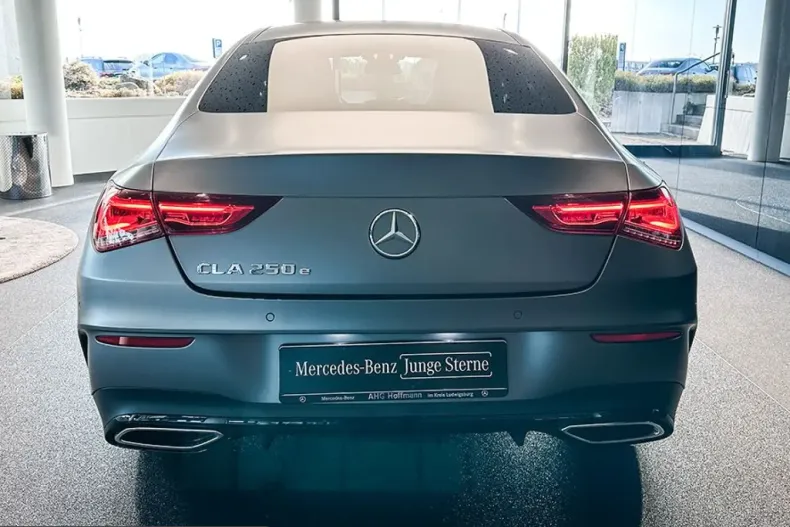 Mercedes-Benz CLA 250 (Clasa CLA) din 2021 cu 39.000 km - oferta MER216244 - foto 4