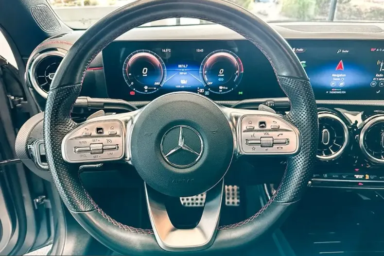 Mercedes-Benz CLA 250 (Clasa CLA) din 2021 cu 39.000 km - oferta MER216244 - foto 9