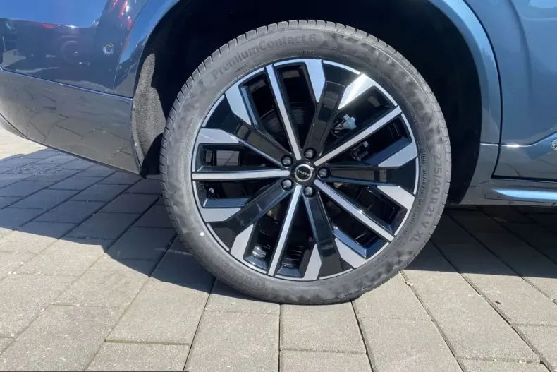 Volvo XC90 din 2025 cu 18.840 km - oferta VOL216251 - foto 7