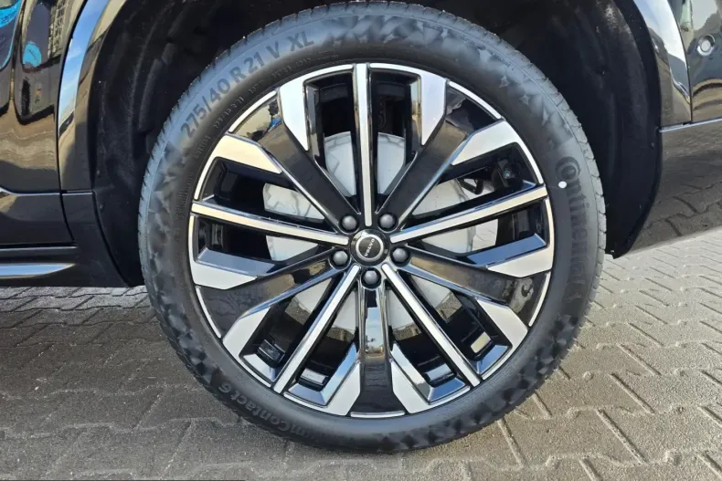 Volvo XC90 din 2025 cu 23.433 km - oferta VOL216256 - foto 6