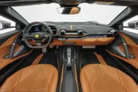 Ferrari 812 din 2023 cu 8.200 km - oferta FER216264 - foto 4