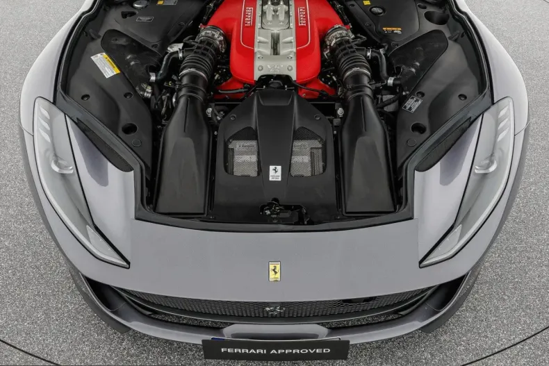 Ferrari 812 din 2023 cu 8.200 km - oferta FER216264 - foto 25