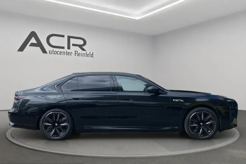 BMW M760 (Seria 7) din 2023 cu 17.900 km - oferta BMW216267 - foto 8