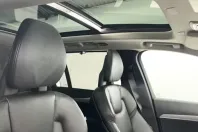 Volvo XC90 din 2022 cu 59.987 km - oferta VOL216285 - foto 9