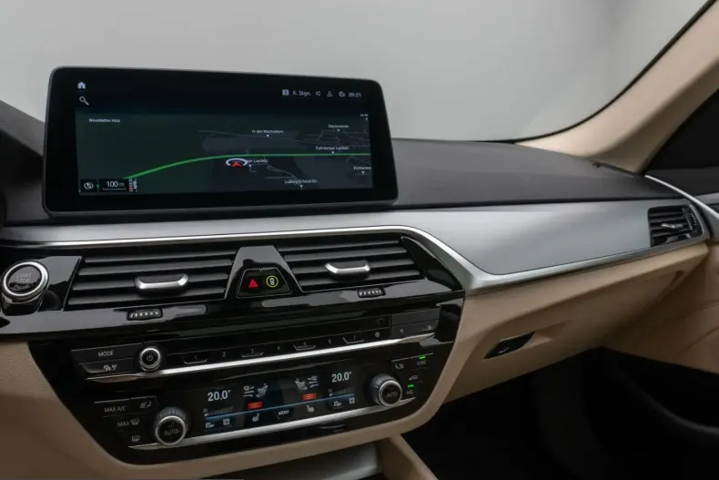BMW 530 (Seria 5) din 2021 cu 65.799 km - oferta BMW216292 - foto 21