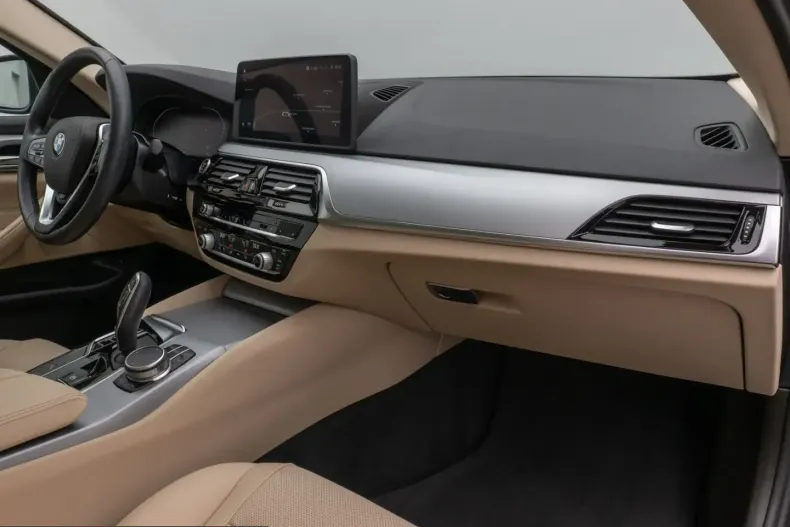 BMW 530 (Seria 5) din 2021 cu 65.799 km - oferta BMW216292 - foto 23