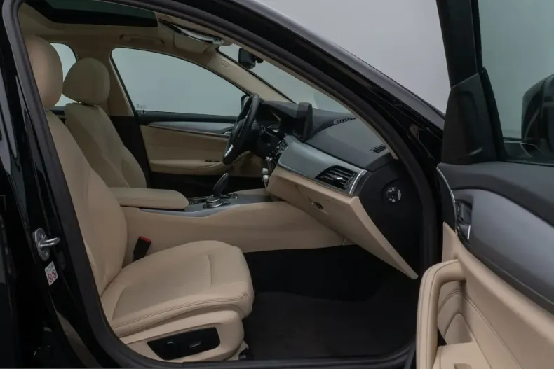 BMW 530 (Seria 5) din 2021 cu 65.799 km - oferta BMW216292 - foto 24