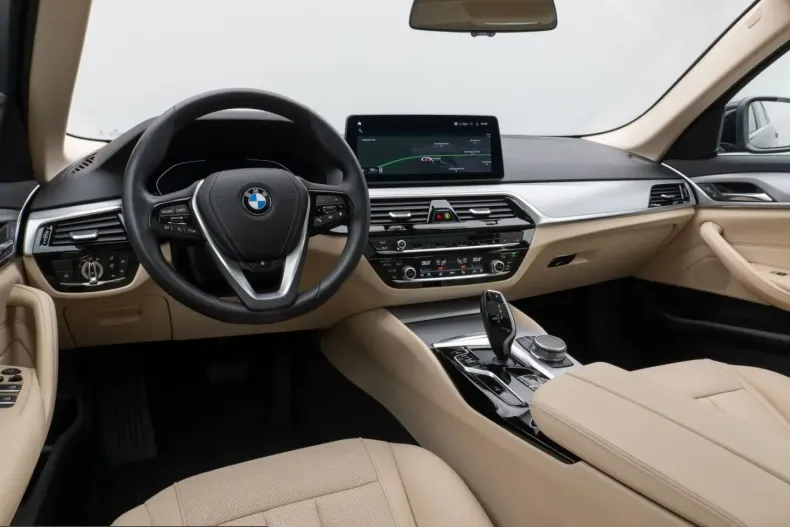 BMW 530 (Seria 5) din 2021 cu 65.799 km - oferta BMW216292 - foto 38