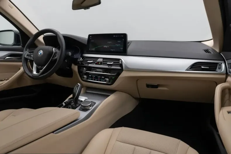 BMW 530 (Seria 5) din 2021 cu 65.799 km - oferta BMW216292 - foto 40