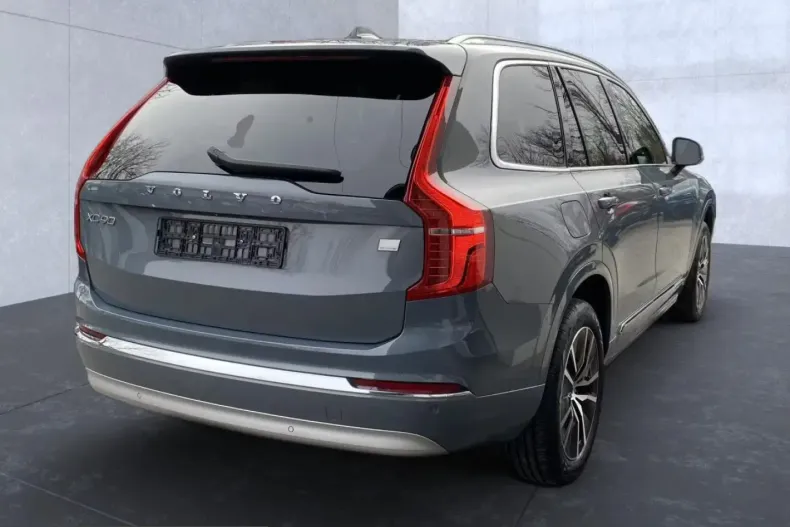 Volvo XC90 din 2021 cu 60.890 km - oferta VOL216298 - foto 4