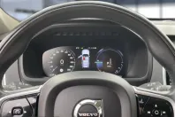 Volvo XC90 din 2021 cu 60.890 km - oferta VOL216298 - foto 10
