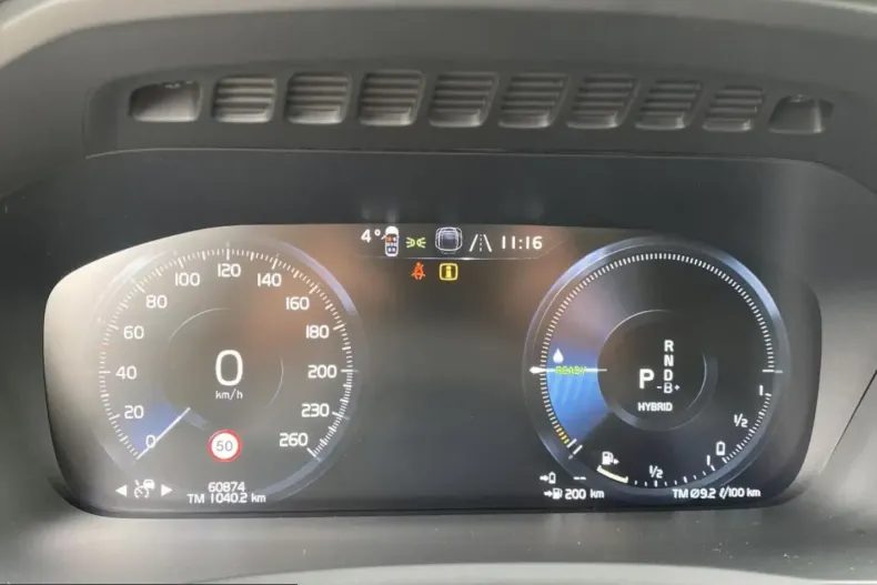 Volvo XC90 din 2021 cu 60.890 km - oferta VOL216298 - foto 16