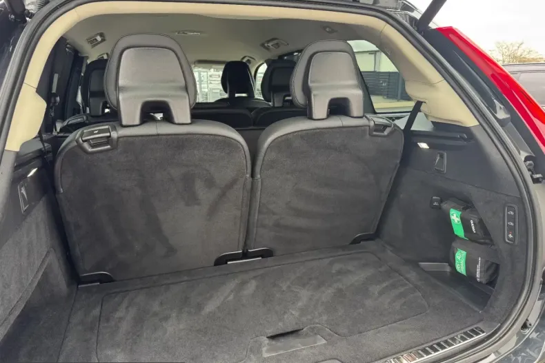 Volvo XC90 din 2022 cu 73.617 km - oferta VOL216306 - foto 5