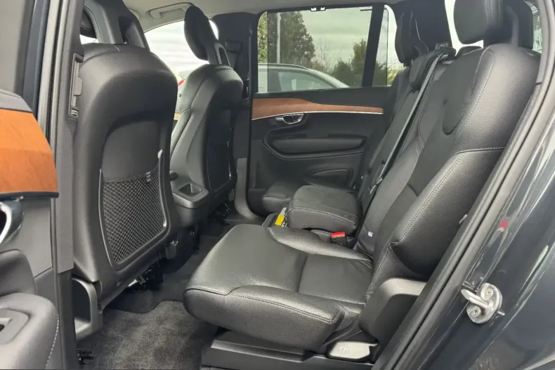 Volvo XC90 din 2022 cu 73.617 km - oferta VOL216306 - foto 14