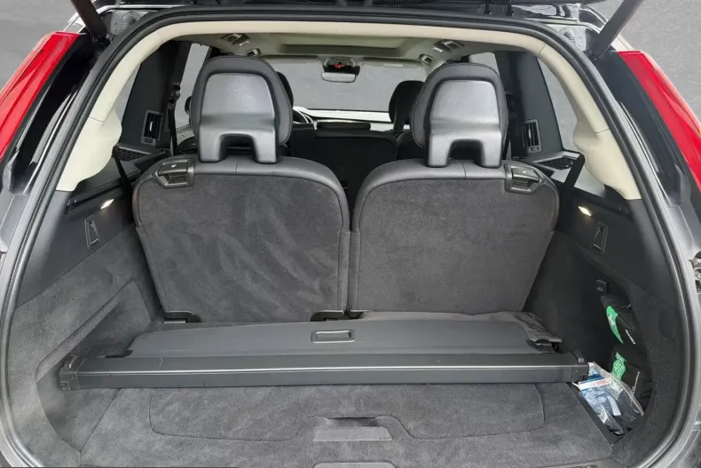 Volvo XC90 din 2021 cu 79.700 km - oferta VOL216309 - foto 7