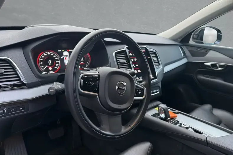 Volvo XC90 din 2021 cu 79.700 km - oferta VOL216309 - foto 14