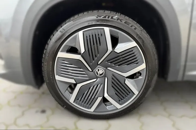 Skoda Kodiaq din 2025 cu 29.999 km - oferta SKO216311 - foto 6