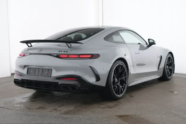 Mercedes-Benz AMG GT (Clasa GT) din 2025 cu 16.757 km - oferta MER216325 - foto 2