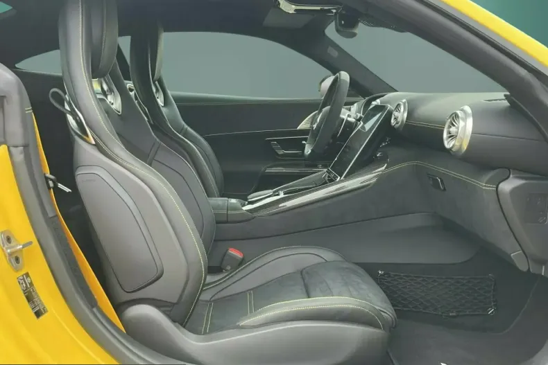 Mercedes-Benz AMG GT (Clasa GT) din 2024 cu 5.050 km - oferta MER216326 - foto 9