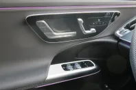 Mercedes-Benz E 300 (Clasa E) din 2025 cu 11.202 km - oferta MER216328 - foto 13