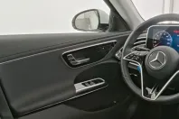 Mercedes-Benz E 300 (Clasa E) din 2025 cu 11.898 km - oferta MER216330 - foto 8