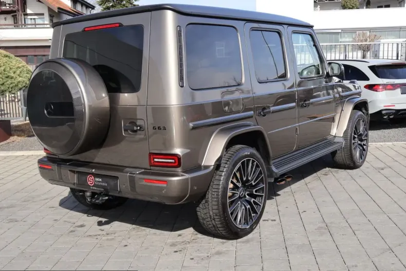 Mercedes-Benz G 63 AMG (Clasa G) din 2024 cu 26.000 km - oferta MER216338 - foto 8