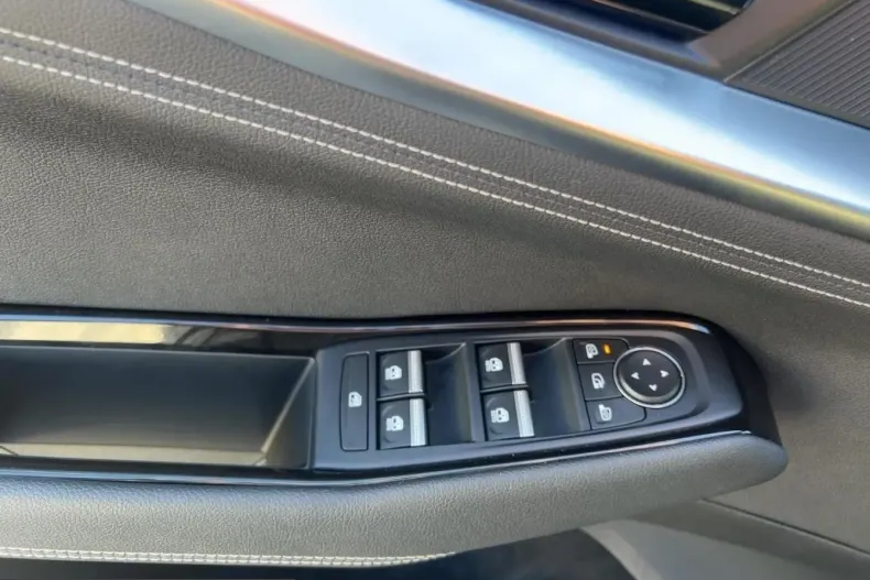 Renault Rafale din 2024 cu 7.936 km - oferta REN216350 - foto 13